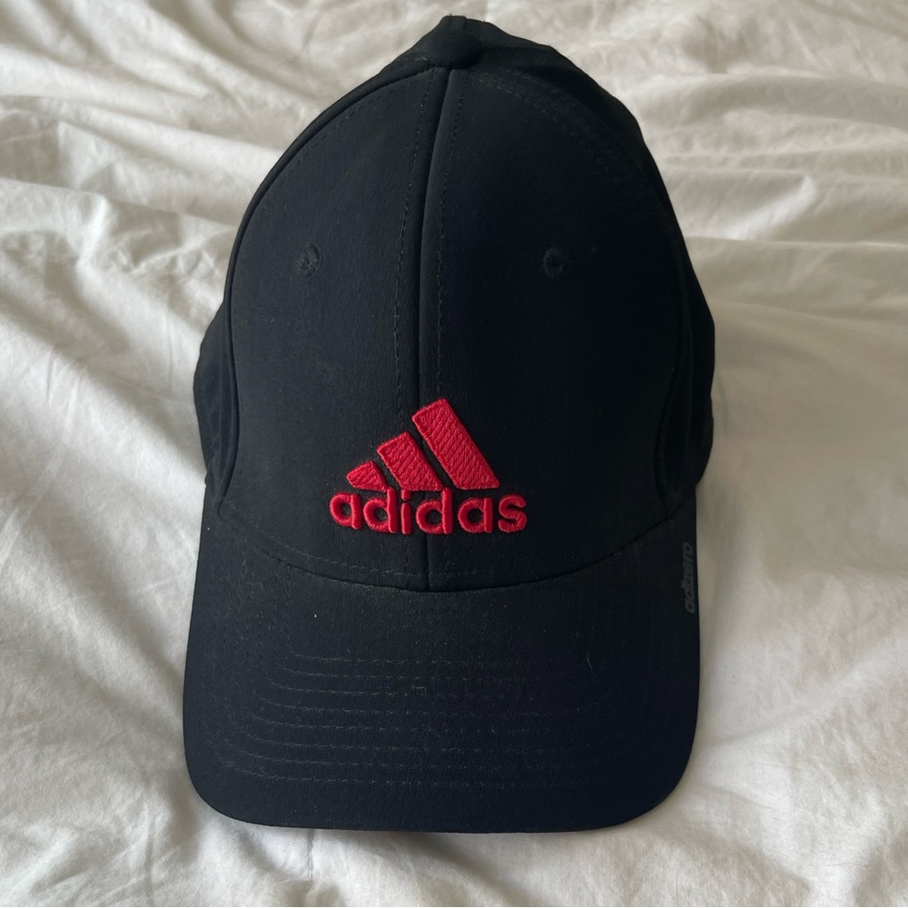 Addidas Adizero black Fitted Cap. S/M